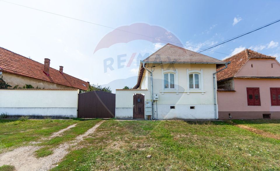 Casă săsească autentică cu livadă și teren generos 2979 mp – Bod
