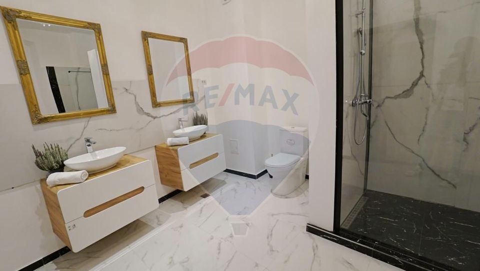 DE VANZARE Casa/Vila 10 camere BD Tomis