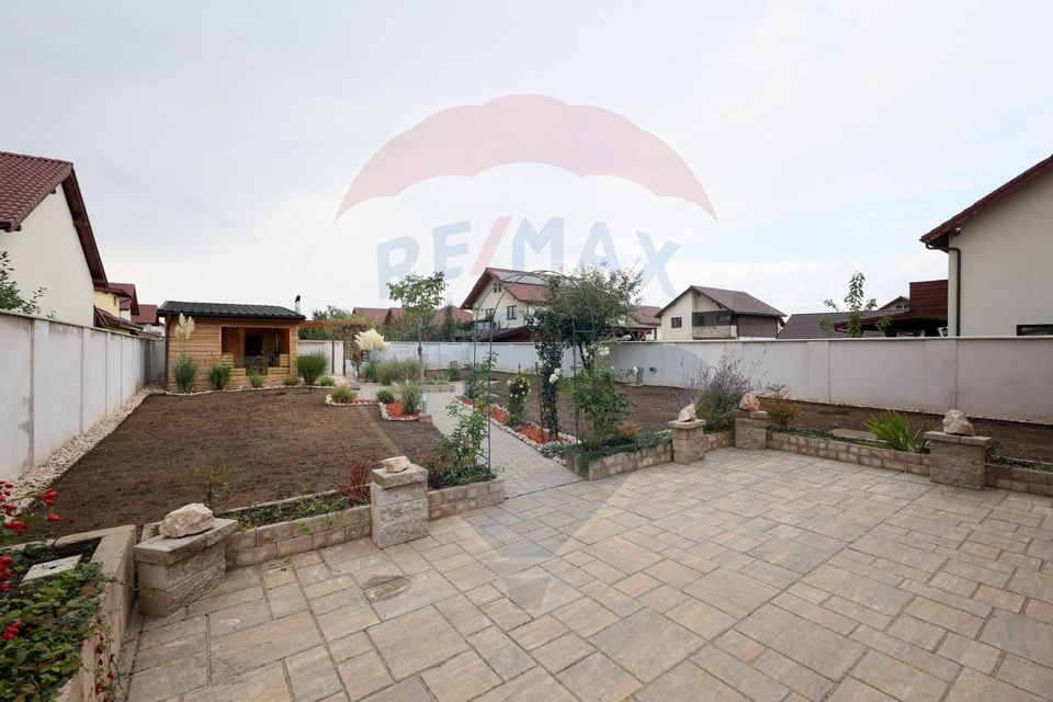 5 room House / Villa for sale