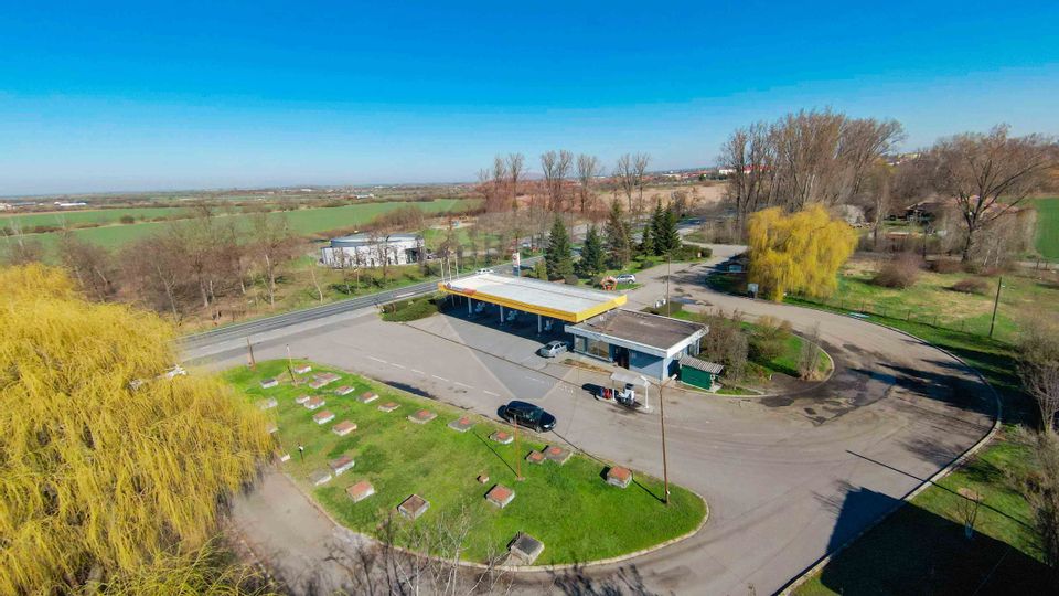 Benzinărie-Stație Carburant, de Vânzare în Salonta E671