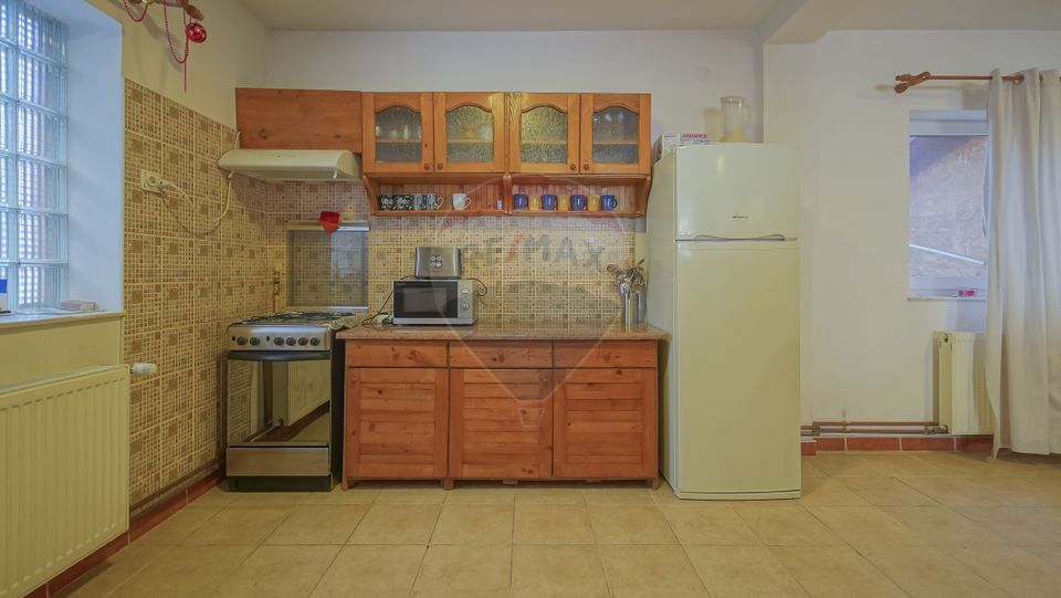 Vila în Poiana Brașov – Refugiu exclusivist și investiție!