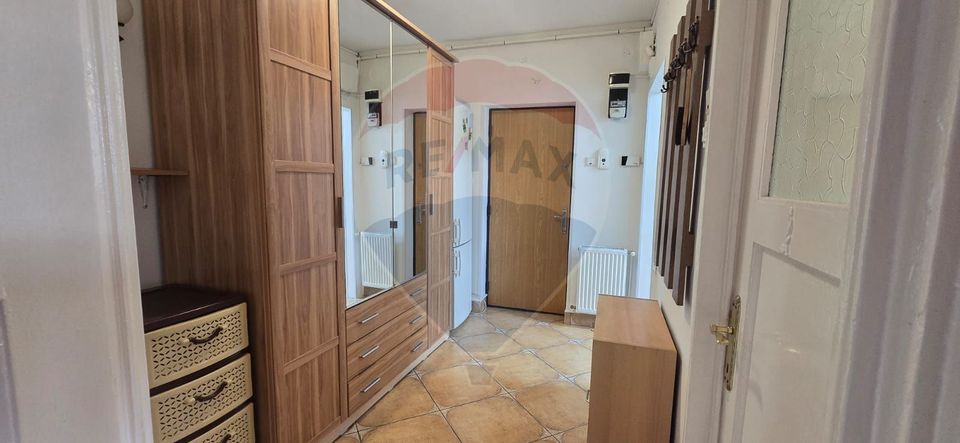 Apartament cu 2 camere de închiriat în zona Astra