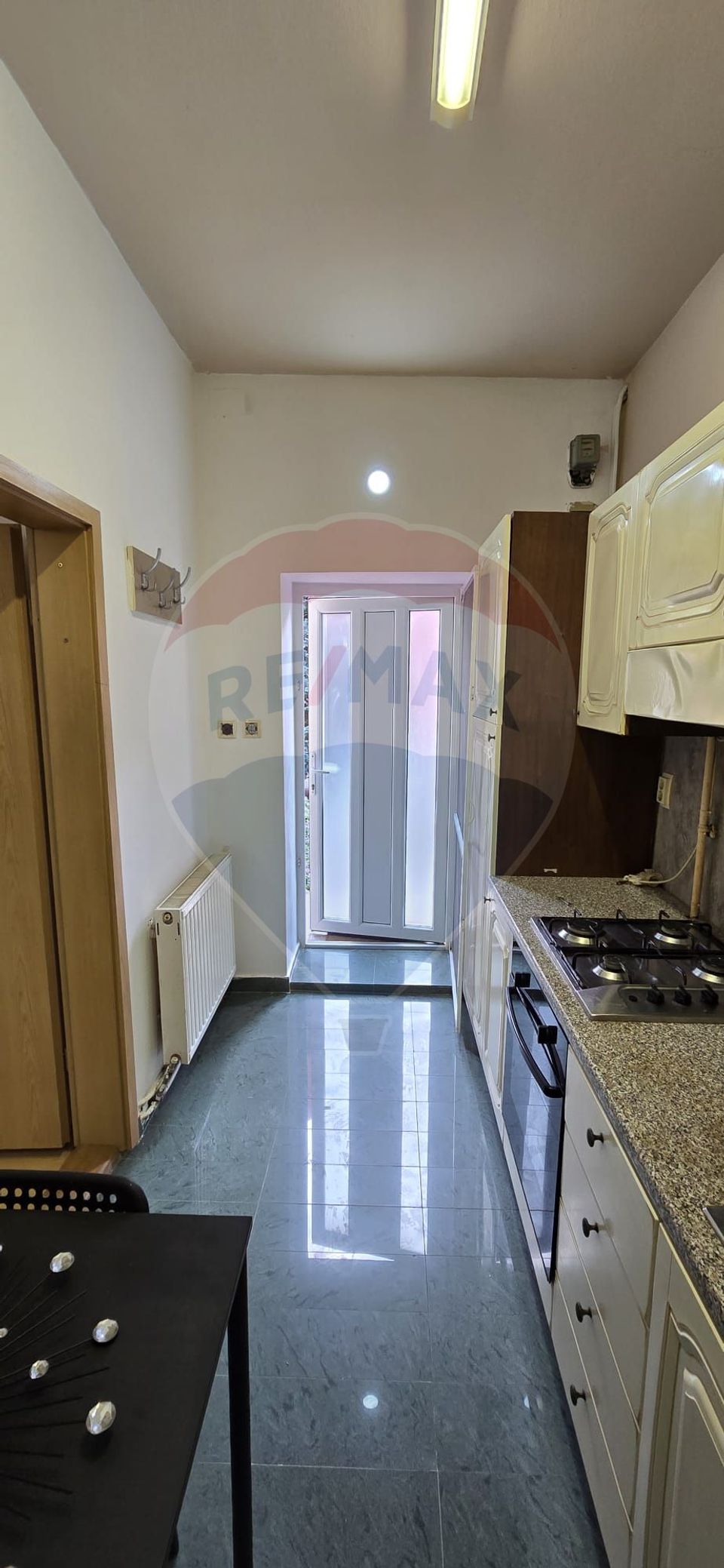 Apartament cu 1 camera la casa in zona ultracentrala