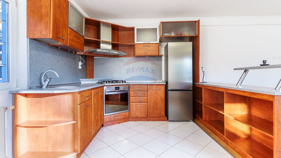 Vand Apartament cu 2 Camere si Parcare in Bloc Nou din zona Marasti