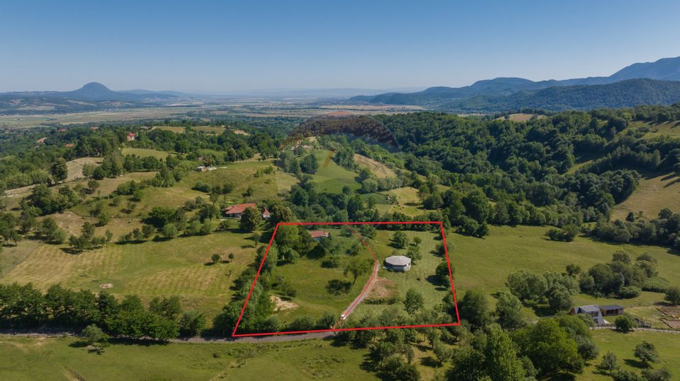 Land with utilities, 5,495sqm Bran - panoramic view, near Bran Castle