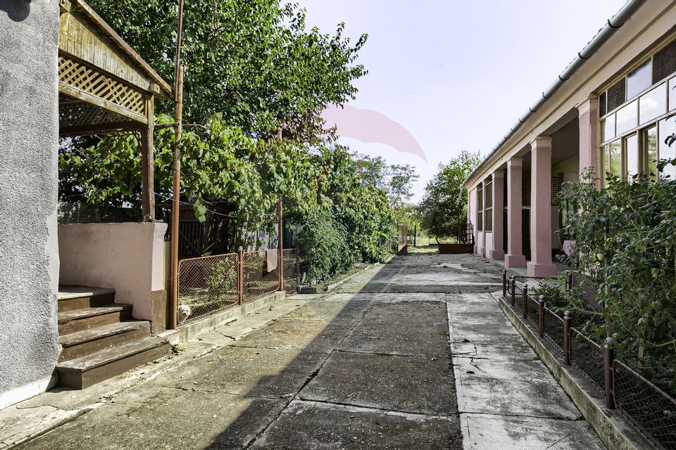 6 room House / Villa for sale