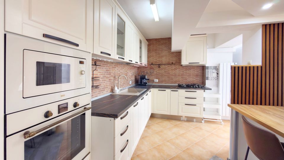 Chirie 2 camere 70mp | Parcare inclusa | Blvd. Unirii bloc F64