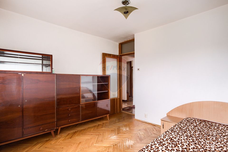 Apartament 3 camere si doua bai în zona Aradul nou,gara