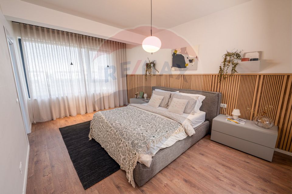 Vila 4 camere, curte si parcare - Balotesti