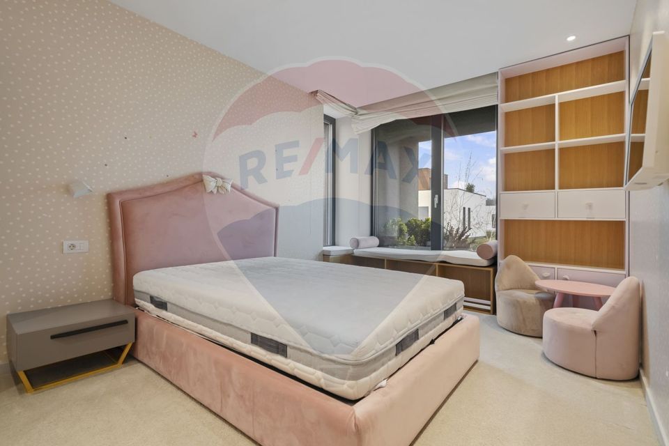 6 room House / Villa for sale