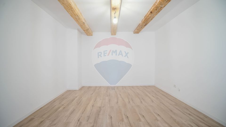 4 room House / Villa for sale, Cernatu area