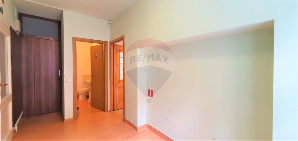 57sq.m Commercial Space for rent, Centrul Istoric area