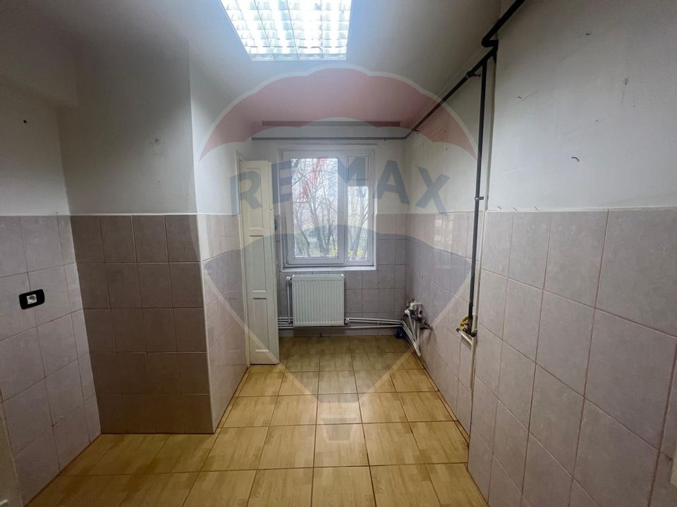 Apartament 2 camere b dul Garii