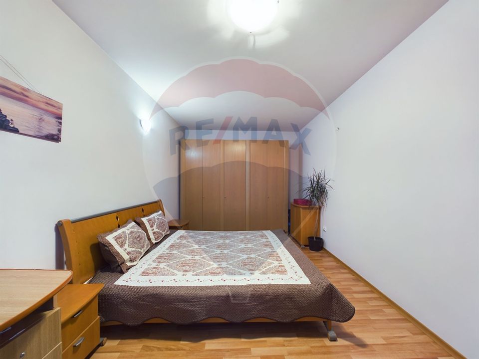 6 room House / Villa for sale, Brancoveanu area