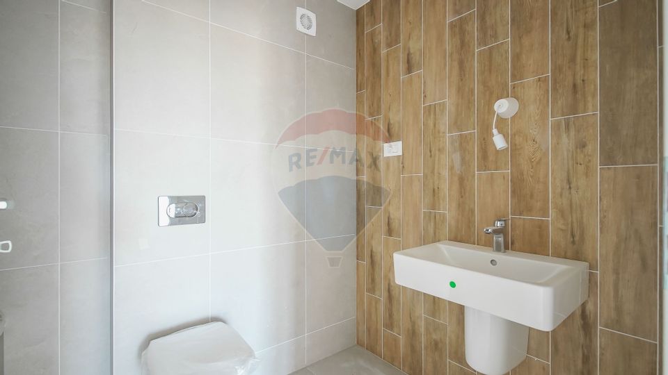 ! VANDUT ! Apartament 2 camere predare în maxim doua luni, Brașov