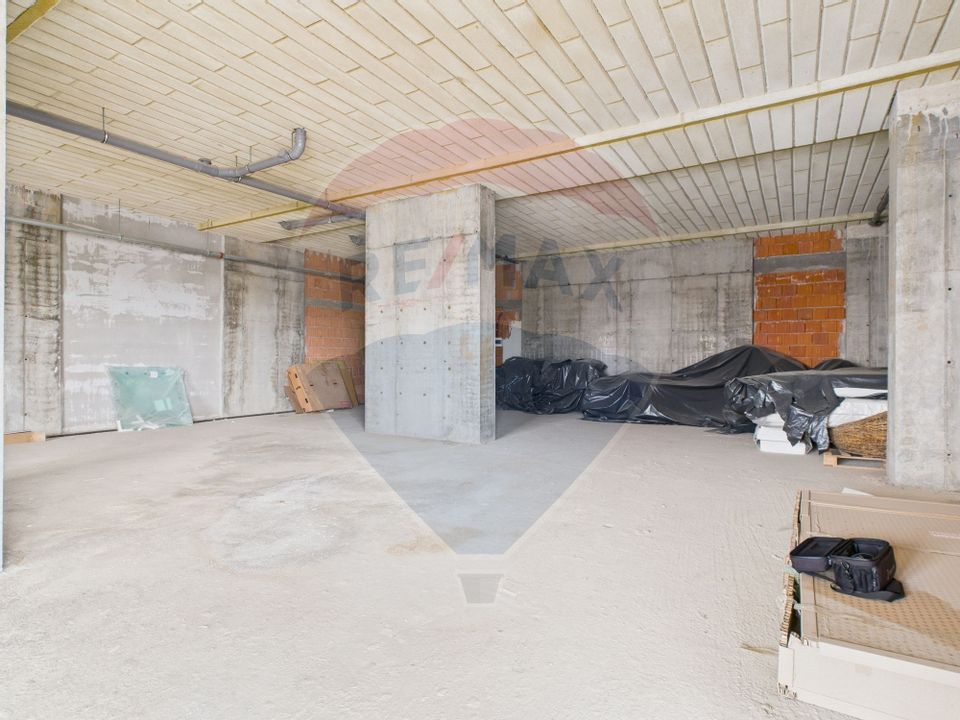 Spatiu comercial de închiriat- Pipera, proiect nou de la dezvoltator