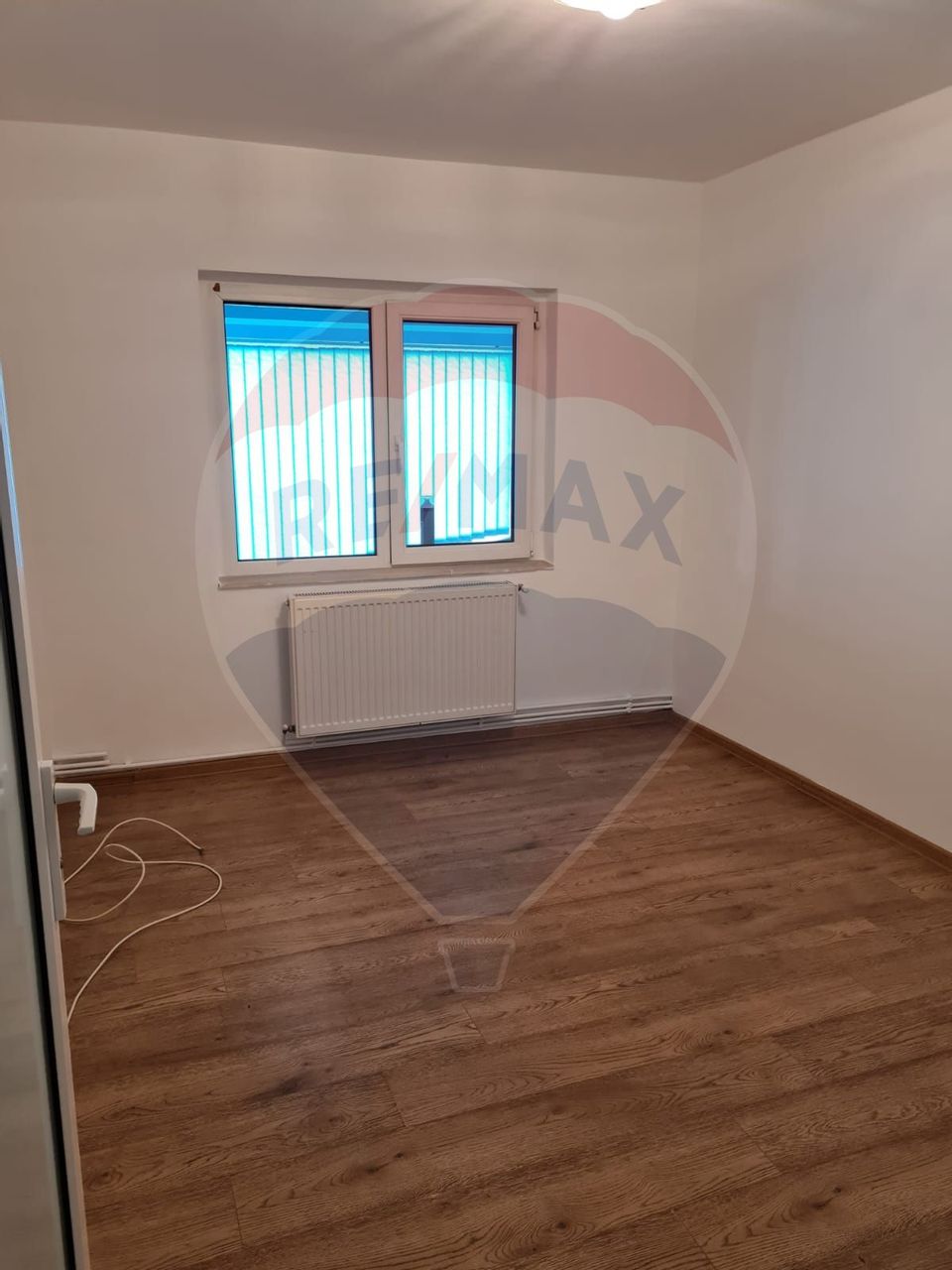 !Exclusivitate!Apartament 3 camere Petru Rares(zona buna)