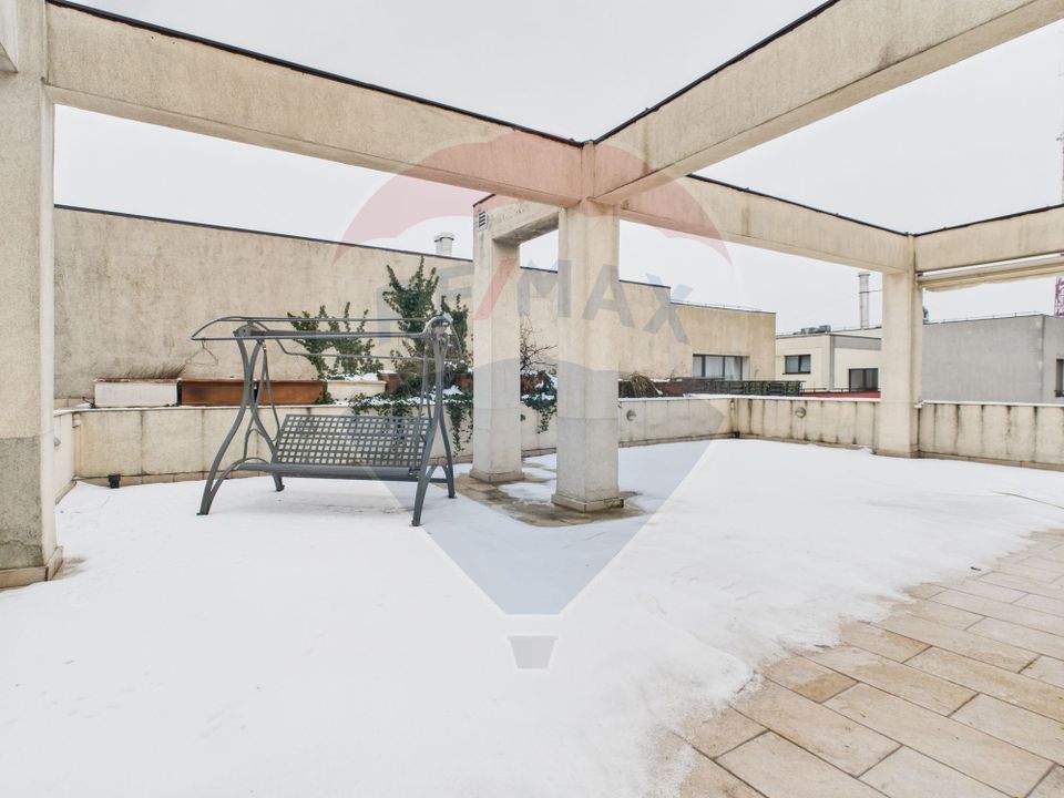 5 room Apartment for sale, Stefan cel Mare area