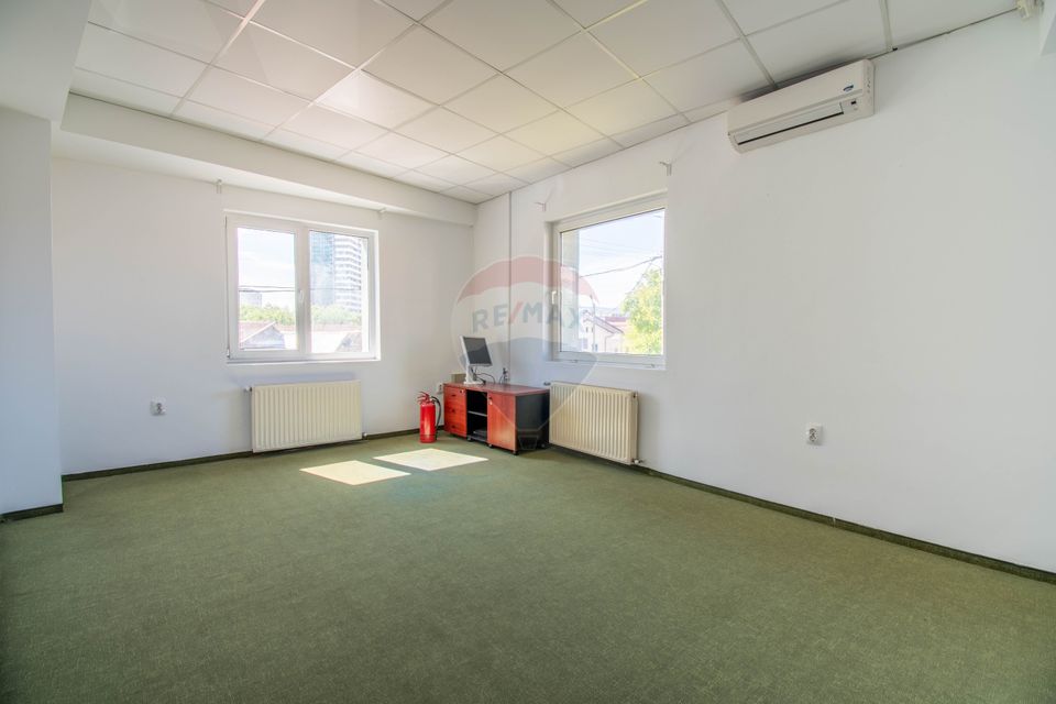 12 room House / Villa for rent, Semicentral area