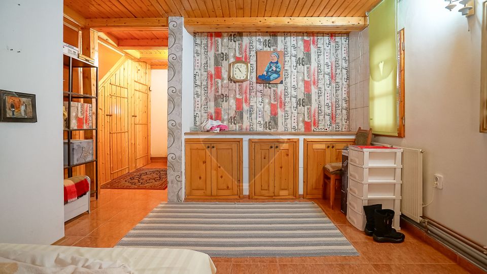 11 room House / Villa for sale