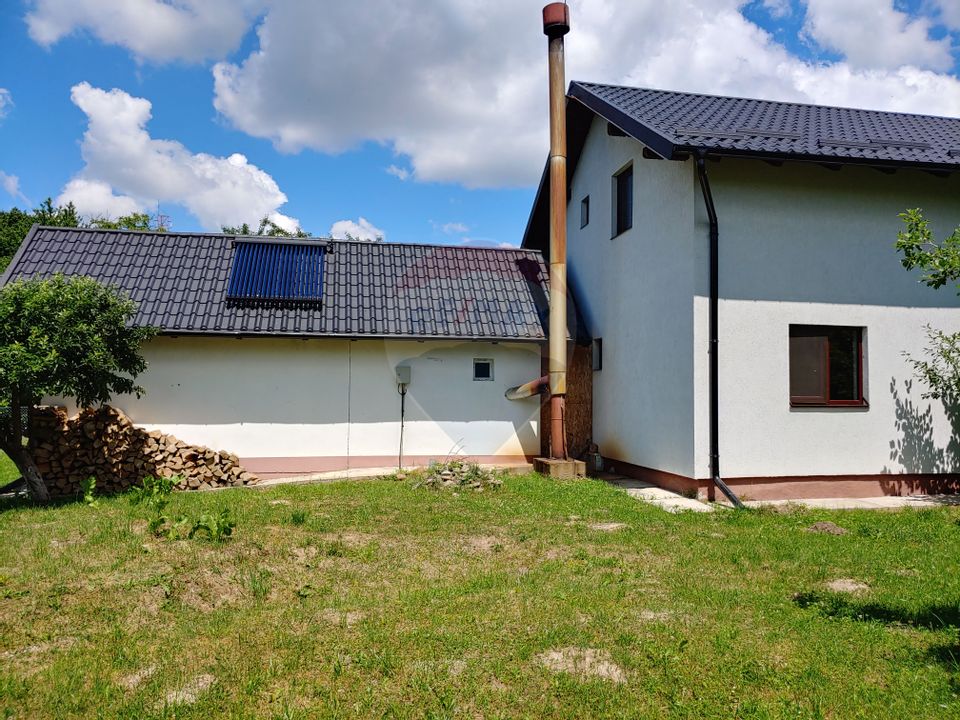 5 room House / Villa for sale, Nord-Est area