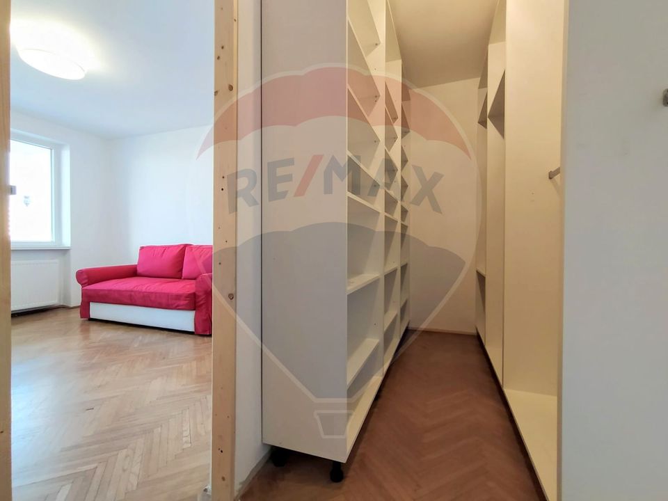 3 room Apartment for rent, Grivitei area