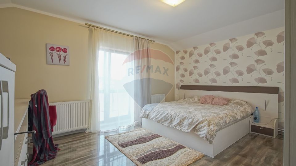 5 room House / Villa for sale