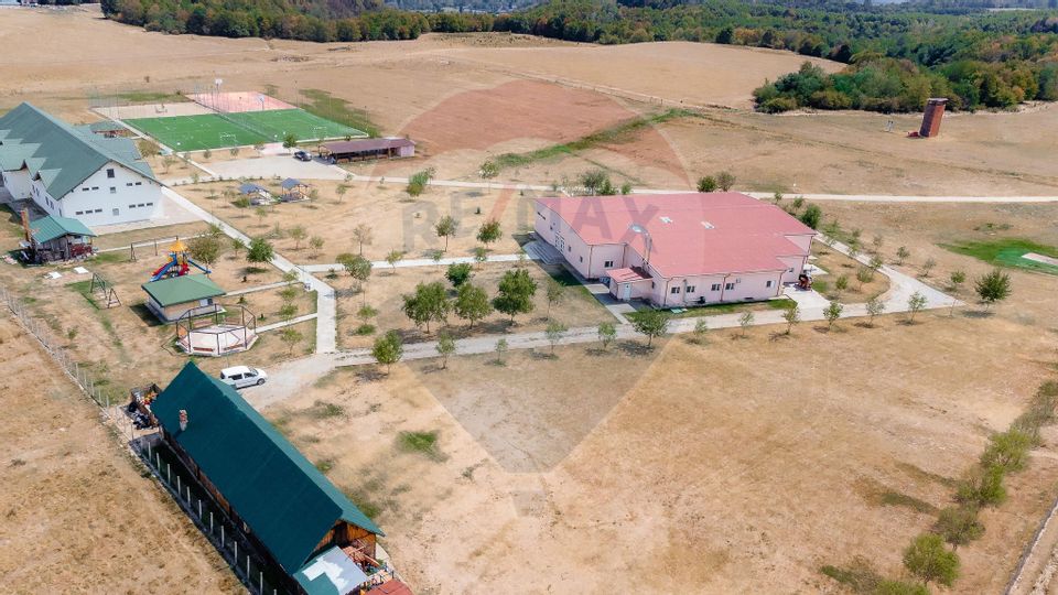Camp & Conference Complex for sale in Arges