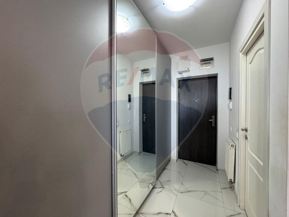 Apartament cu 3 camere  la ARED( cu loc de parcare)