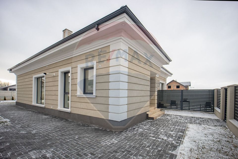 6 room House / Villa for sale, Primaverii area