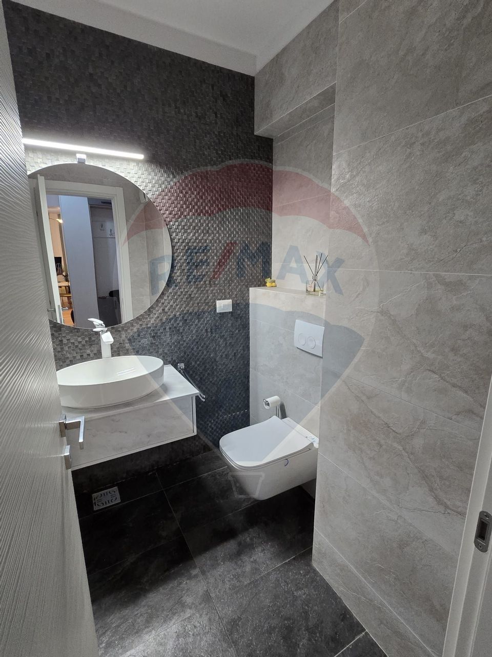 2 room Apartment for rent, Herastrau area