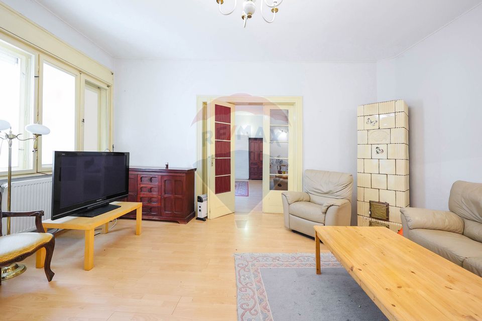 2 room Apartment for sale, Central area