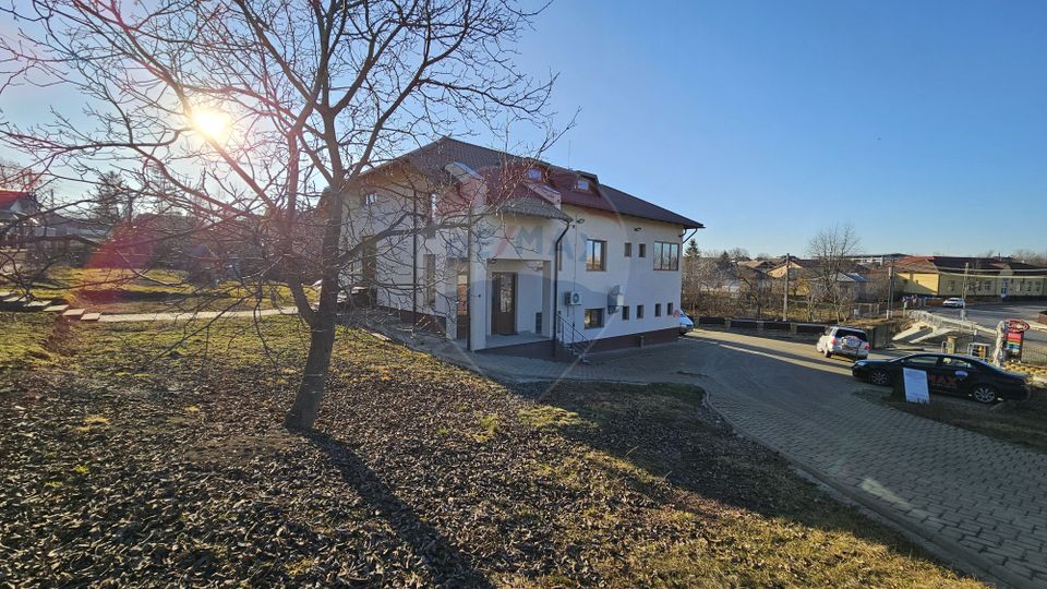 Complex comercial-cofetărie, patiserie pitzerie- Udești, Suceava