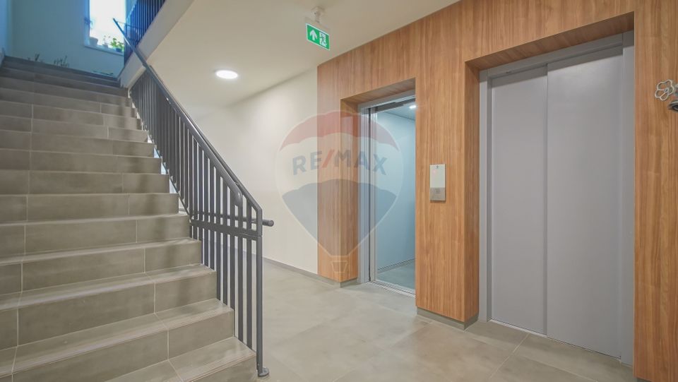 !!! VANDUT !!! Apartament cu 3 camere, Casa Nobel | Tractorul