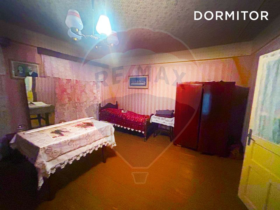 4 room House / Villa for sale