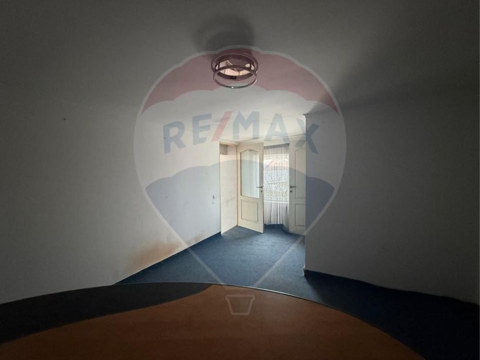 150sq.m Industrial Space for rent, Lazaret area