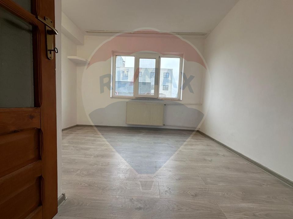 Apartament cu 1 cameră de vânzare în zona Calea Moinești
