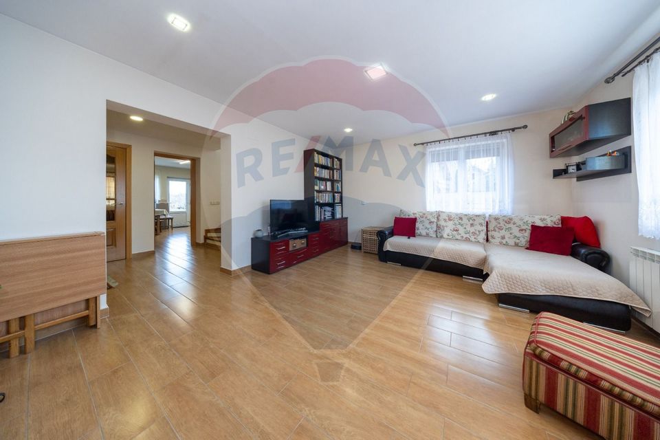 7 room House / Villa for sale, Central area