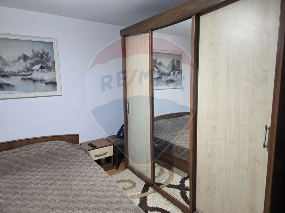 5 room House / Villa for sale