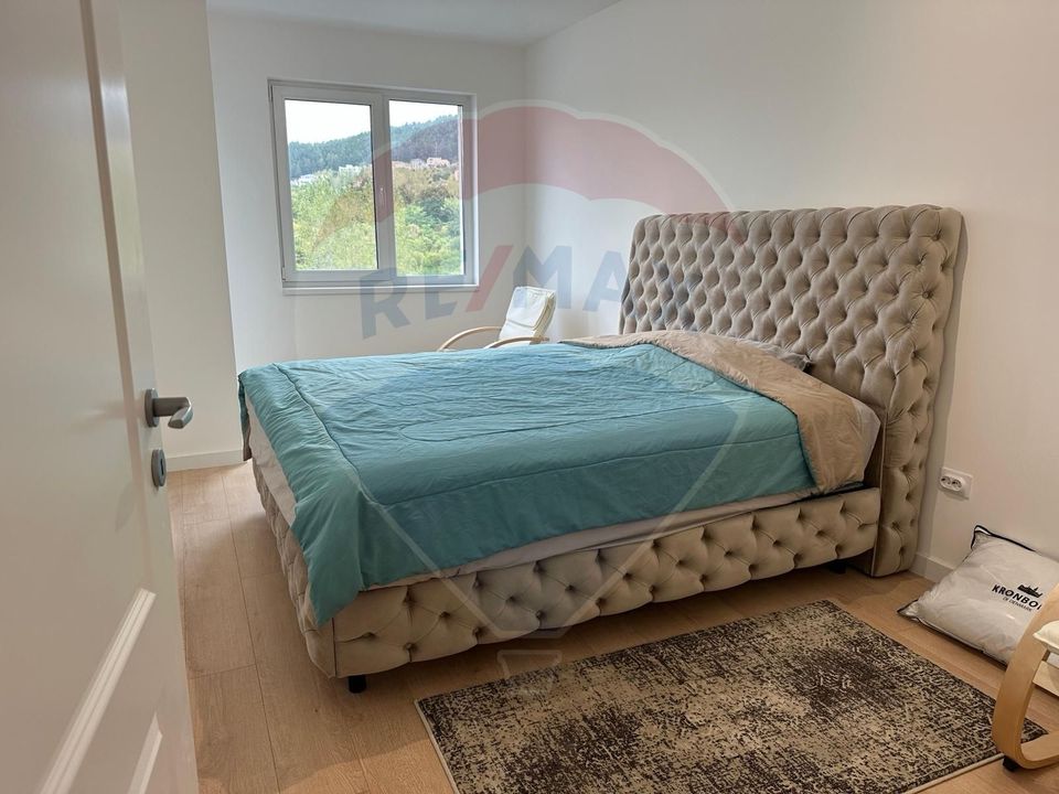 Apartament cu 2 camere de închiriat