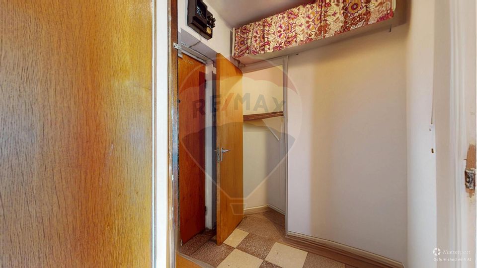 De vânzare – Etaj 2, 2 camere, Centru Civic, personalizare garantată