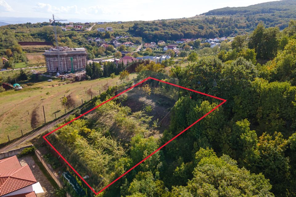 Teren de vânzare exclusivist în Alba Iulia COMISION 0%