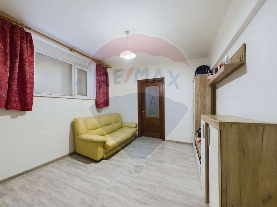 Apartament cu 2 camere de vânzare în zona Piata Rosetti- Universitate