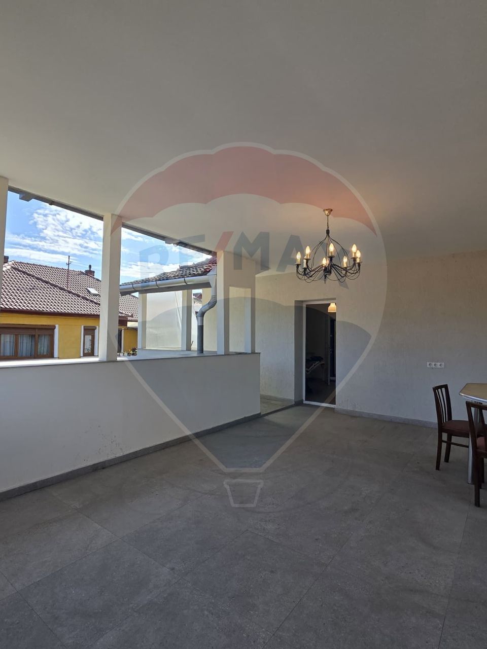 Casă / Vilă de vânzare in Medias, str. Ghioceilor