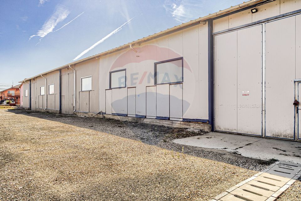 Spațiu industrial de 660 m² + teren 2500 m²  de închiriat