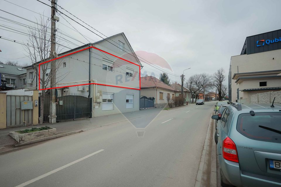 Apartament 3 camere, Dealuri, Doja, Spital Județean, Vânzare