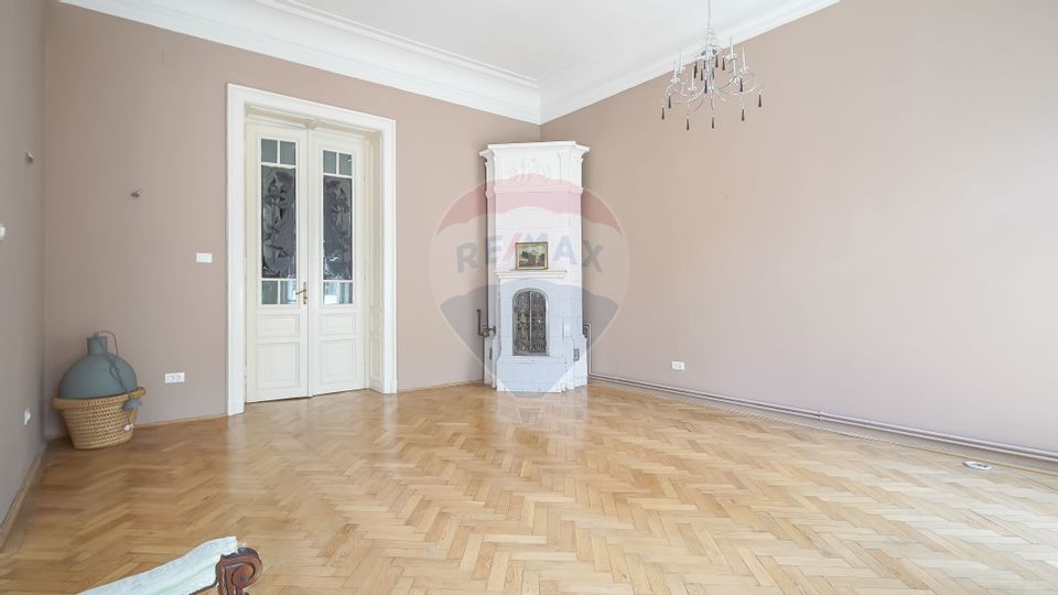 Apartament de închiriat in Centrul Istoric, pretabil regim hotelier