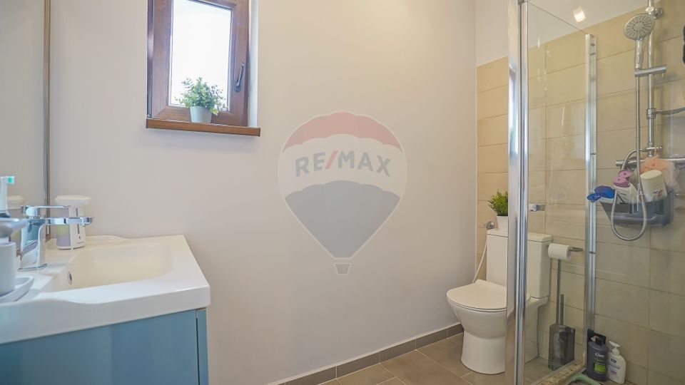 4 room House / Villa for sale