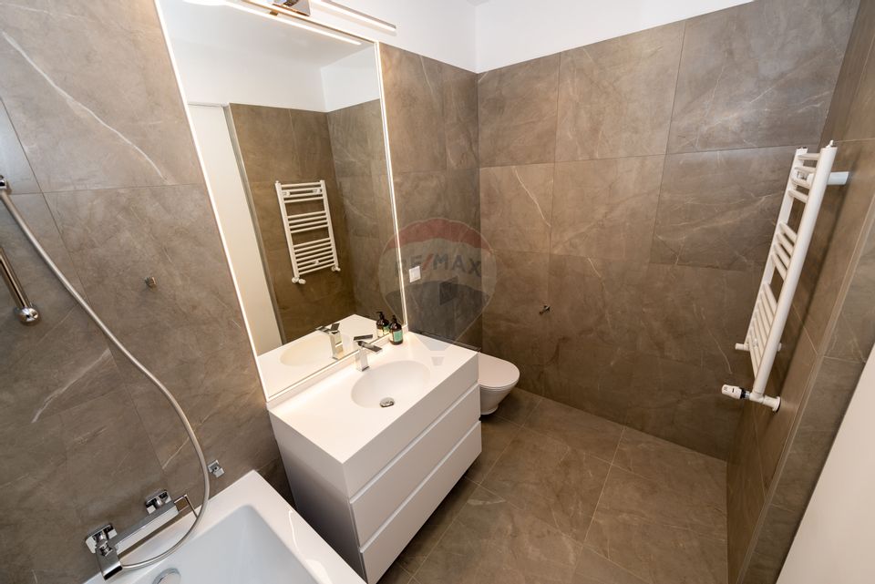 Luxury finished apartment for rent, ONE Timpuri Noi, parking space