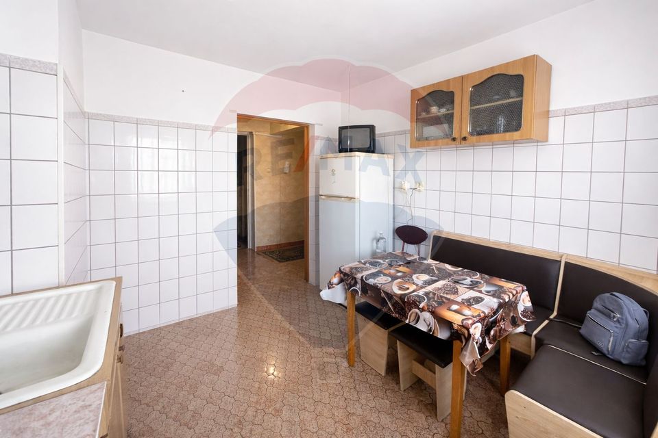 Apartament cu 2 camere de vânzare Piata Sudului